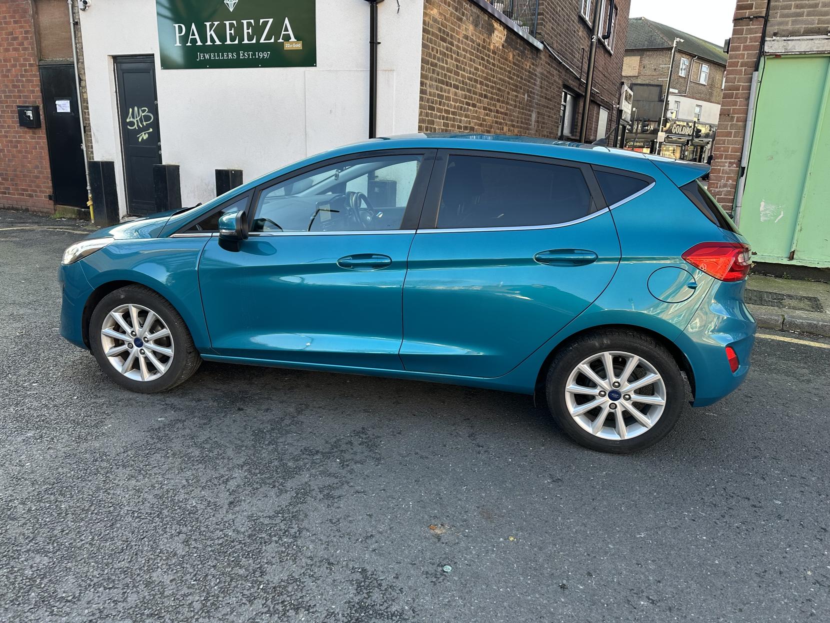 Ford Fiesta 1.0T EcoBoost Titanium Hatchback 5dr Petrol Manual Euro 6 (s/s) (100 ps)